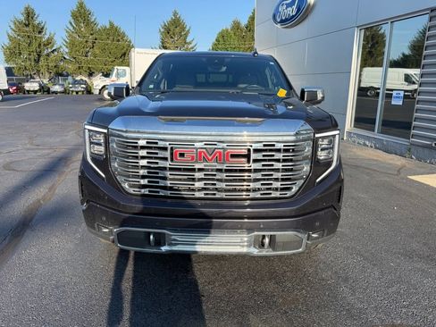 Used 2023 GMC Sierra 1500 Denali AWD/4WD image 11