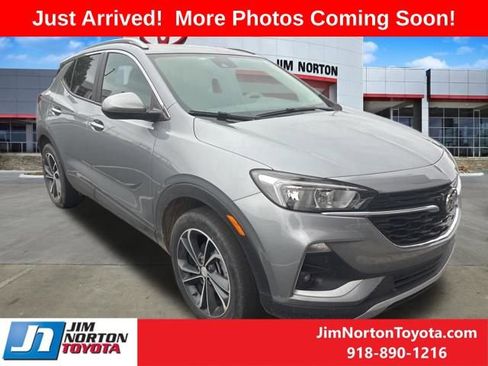 Used 2023 Buick Encore GX Select FWD image 1