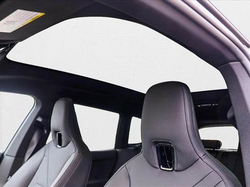 Used 2026 BMW iX xDrive45 w/ Premium Package image 11