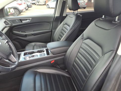 Used 2023 Ford Edge SEL w/ Convenience Package AWD/4WD image 4