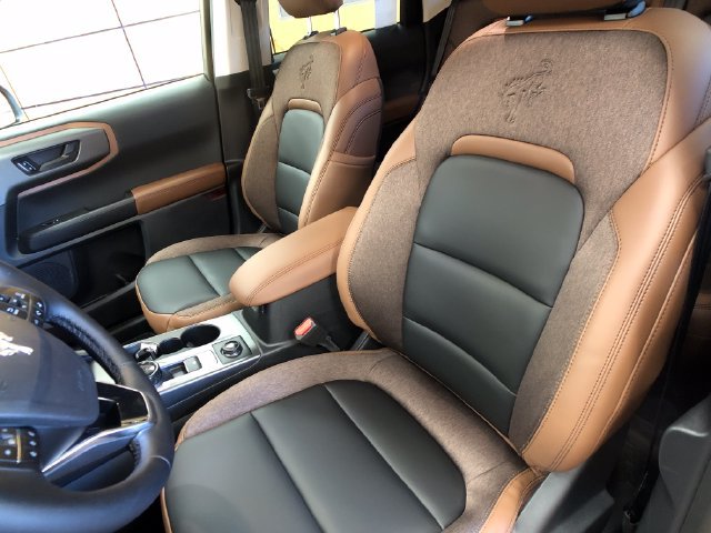 New 2026 Ford Bronco Sport Outer Banks w/ Outer Banks Tech Package+ AWD/4WD image 10