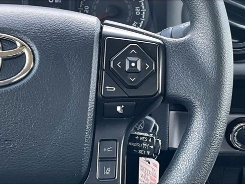 Used 2023 Toyota Tacoma SR AWD/4WD image 12