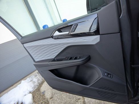 Used 2022 Volkswagen Taos S AWD/4WD image 20
