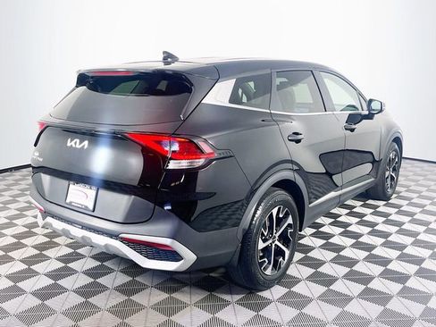 Used 2024 Kia Sportage EX image 8