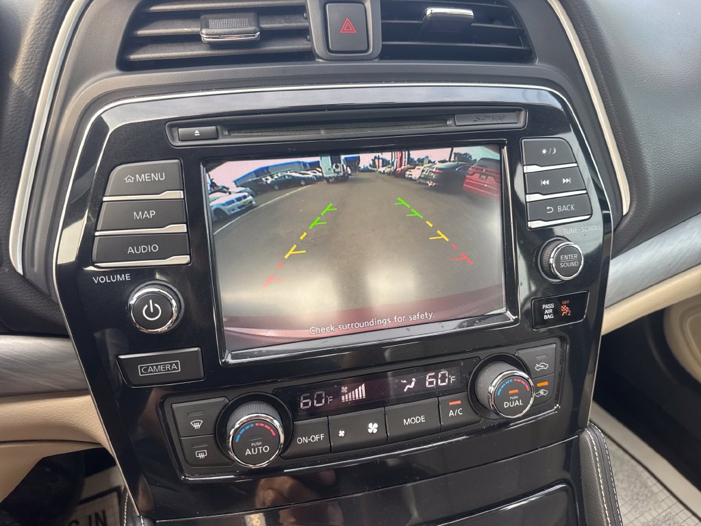 Used 2017 Nissan Maxima 3.5 SV w/ Interior Lighting Package FWD image 21