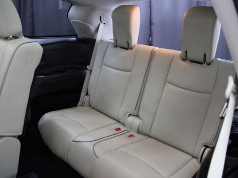 Used 2017 INFINITI QX60 Luxe w/ Deluxe Technology Package AWD/4WD image 26