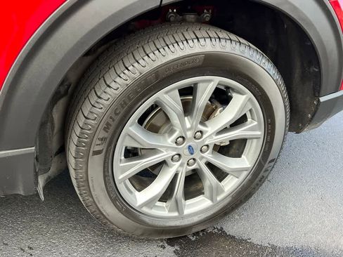 Used 2020 Ford Explorer XLT w/ Equipment Group 202A image 11