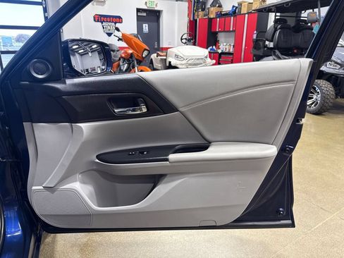 Used 2014 Honda Accord EX image 72