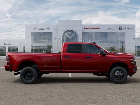 New 2026 RAM 3500 Big Horn AWD/4WD image 22