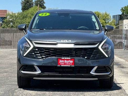 Used 2023 Kia Sportage LX AWD/4WD image 8
