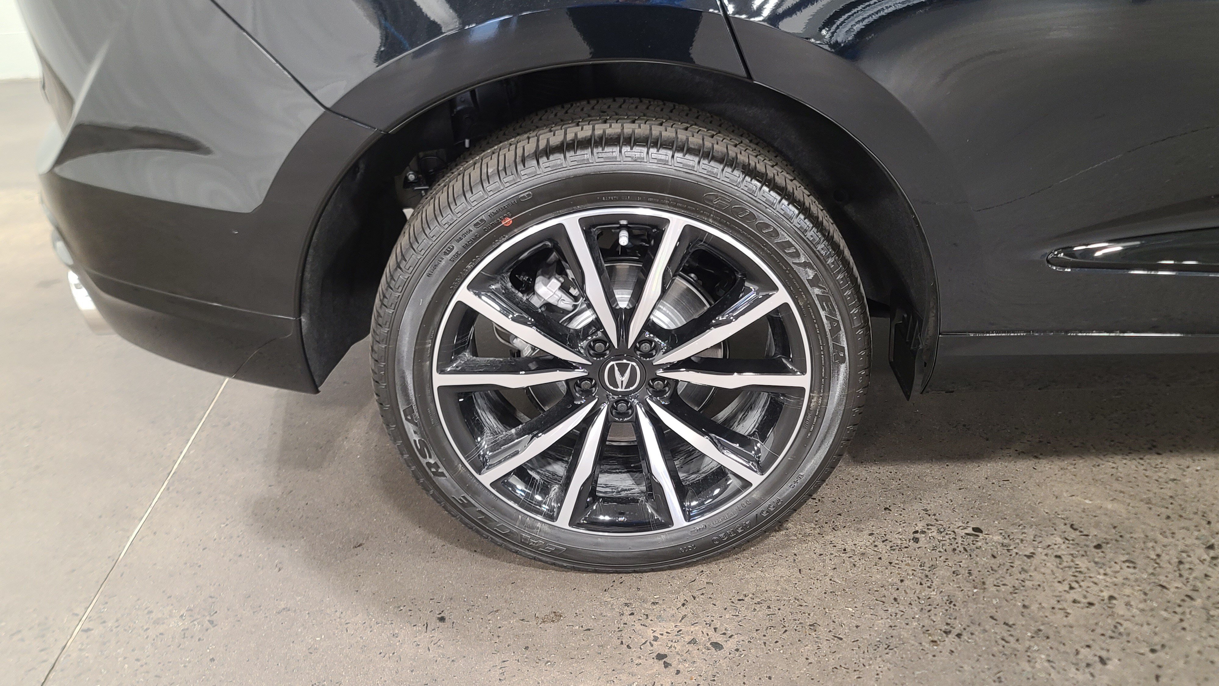Certified 2026 Acura RDX w/ Advance Package AWD/4WD image 17