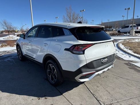 Used 2024 Kia Sportage LX image 5