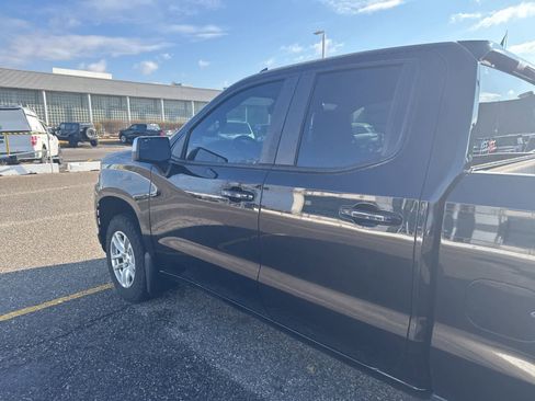 Used 2021 Chevrolet Silverado 1500 LT w/ Z71 Off-Road Package image 25