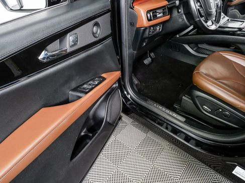 Used 2021 Lincoln Nautilus Reserve image 7