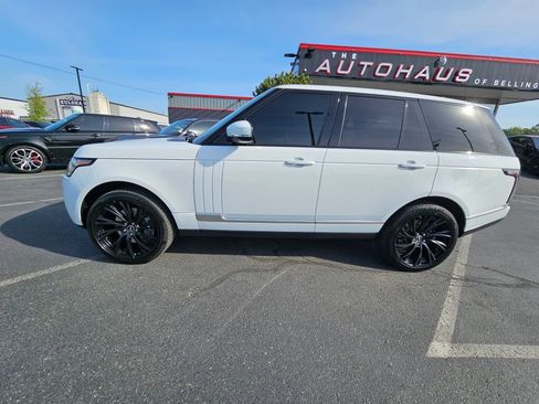 Used 2013 Land Rover Range Rover HSE image 2
