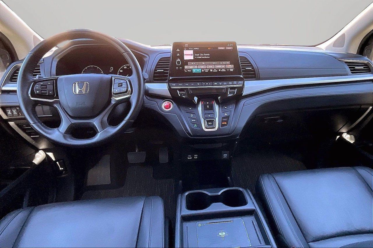 Used 2025 Honda Odyssey EX-L image 14