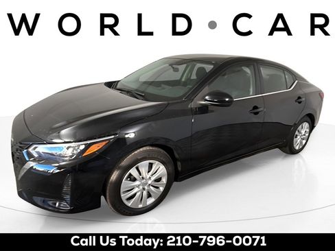 Used 2025 Nissan Sentra S image 7