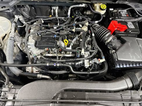 Used 2022 Ford Escape SEL w/ Technology Package AWD/4WD image 35