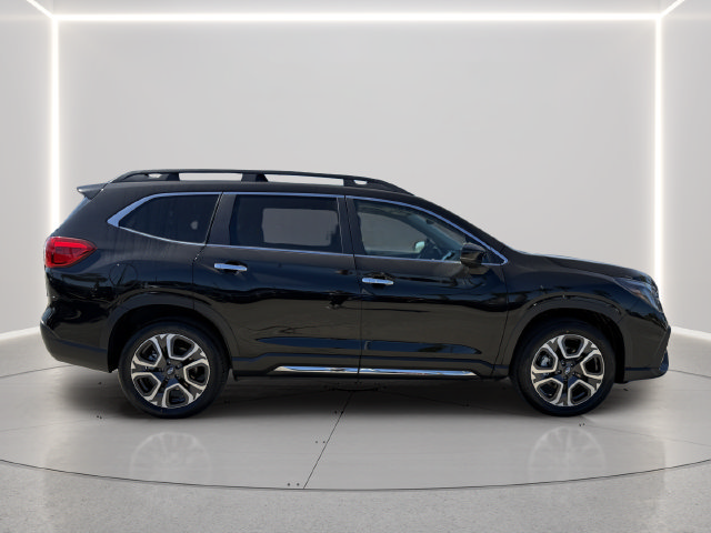Certified 2026 Subaru Ascent Touring AWD/4WD image 6