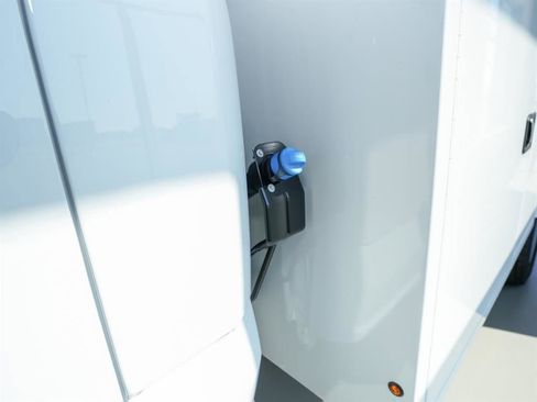 New 2025 Ford F550 4x4 Regular Cab Super Duty image 23