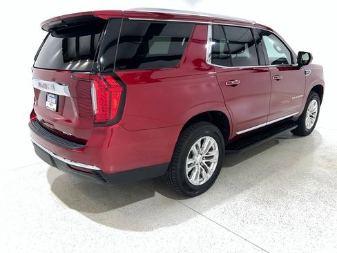 Used 2024 GMC Yukon SLT RWD image 5