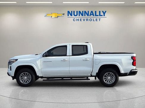 New 2025 Chevrolet Colorado LT w/ LT Convenience Package RWD image 2