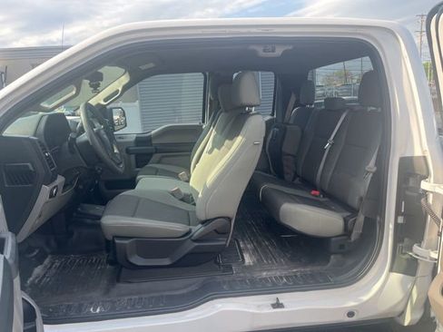 Used 2018 Ford F150 XL w/ Equipment Group 101A Mid RWD image 8