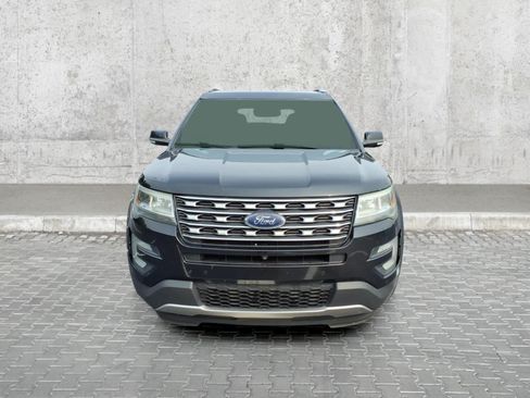 Used 2016 Ford Explorer Limited FWD image 3