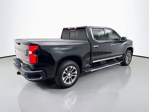 Used 2024 Chevrolet Silverado 1500 High Country w/ Technology Package image 10