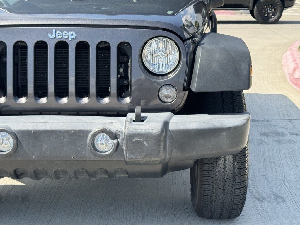 Used 2018 Jeep Wrangler Unlimited Sport S AWD/4WD image 8