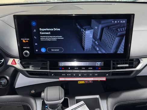 New 2026 Toyota Sienna XLE FWD image 26