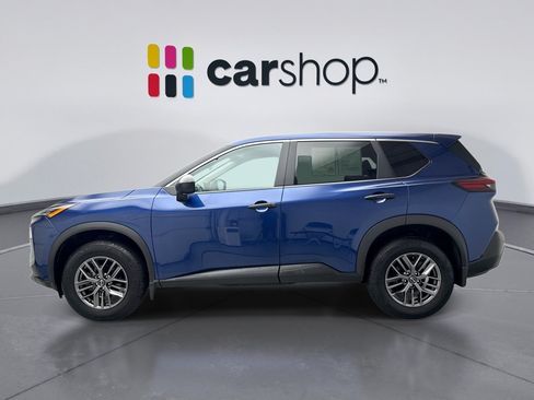 Used 2023 Nissan Rogue S AWD/4WD image 2