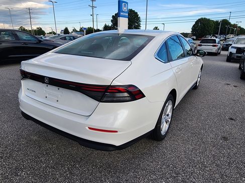 New 2026 Honda Accord LX image 4