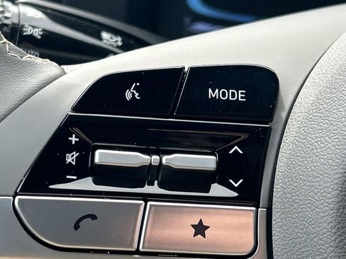 New 2026 Hyundai Elantra Sport image 28