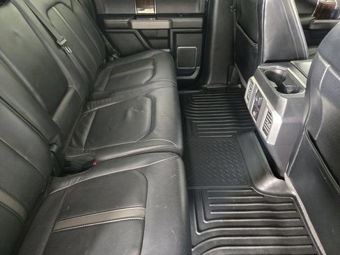 Used 2016 Ford F150 Platinum w/ Equipment Group 701A Luxury AWD/4WD image 34