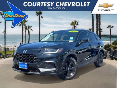 Used 2025 Honda HR-V LX