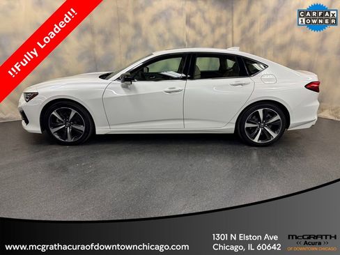 Certified 2025 Acura TLX w/ Technology Package image 3