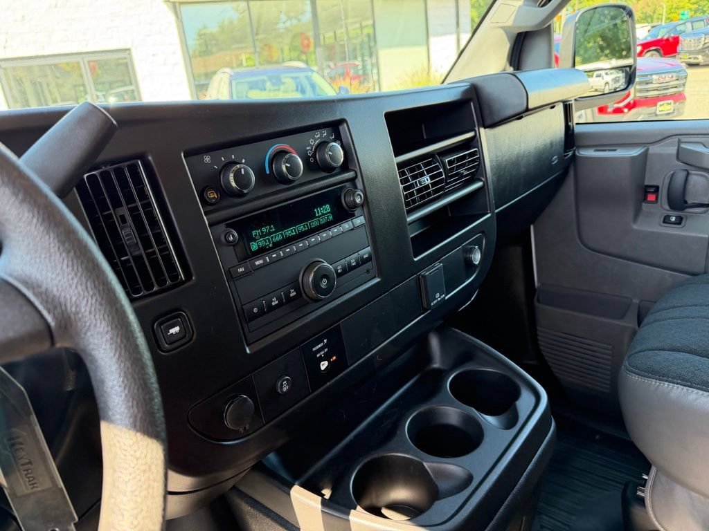 Used 2025 Chevrolet Express 2500 w/ Driver Convenience Package RWD image 14