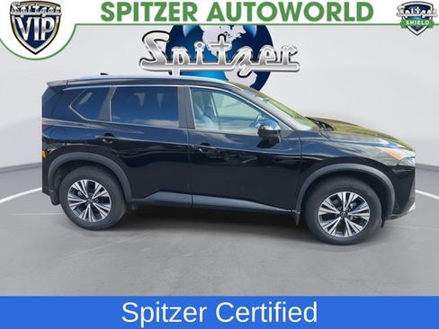 Used 2023 Nissan Rogue SV w/ SV Premium B Package image 2