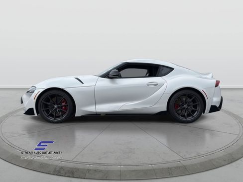 Used 2025 Toyota Supra Premium image 4
