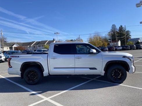 Used 2024 Toyota Tundra Platinum image 6