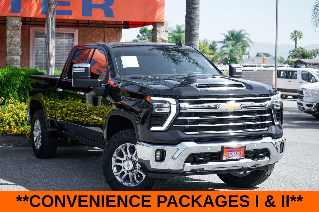 Used 2024 Chevrolet Silverado 2500 LTZ w/ LTZ Premium Package AWD/4WD image 2