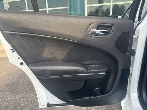 Used 2018 Dodge Charger SRT Hellcat w/ Harman/Kardon Audio Group image 20