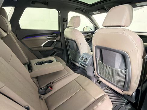 Certified 2025 Audi Q5 Premium w/ Premium Plus AWD/4WD image 30
