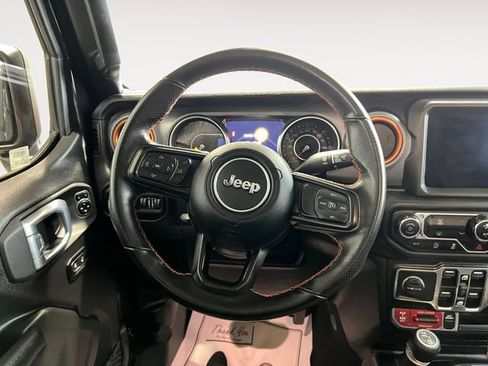 Used 2021 Jeep Gladiator Mojave AWD/4WD image 10