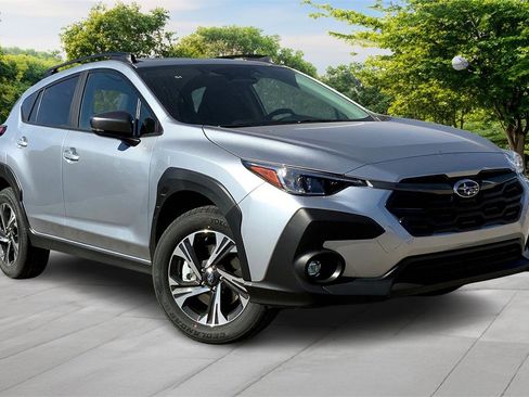 Used 2026 Subaru Crosstrek 2.0i Premium image 2