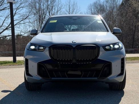 New 2026 BMW X5 xDrive40i AWD/4WD image 9