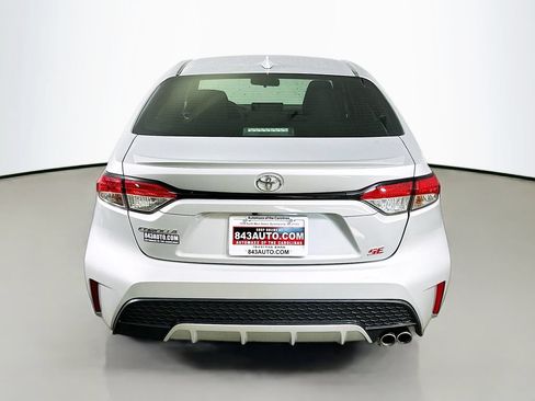 Used 2022 Toyota Corolla SE FWD image 6