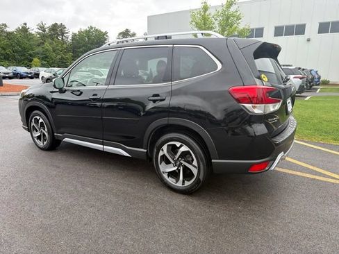 Used 2023 Subaru Forester Touring AWD/4WD image 7
