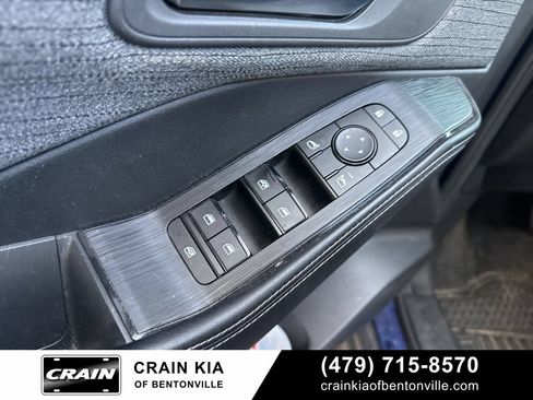 Used 2023 Nissan Rogue SV AWD/4WD image 8